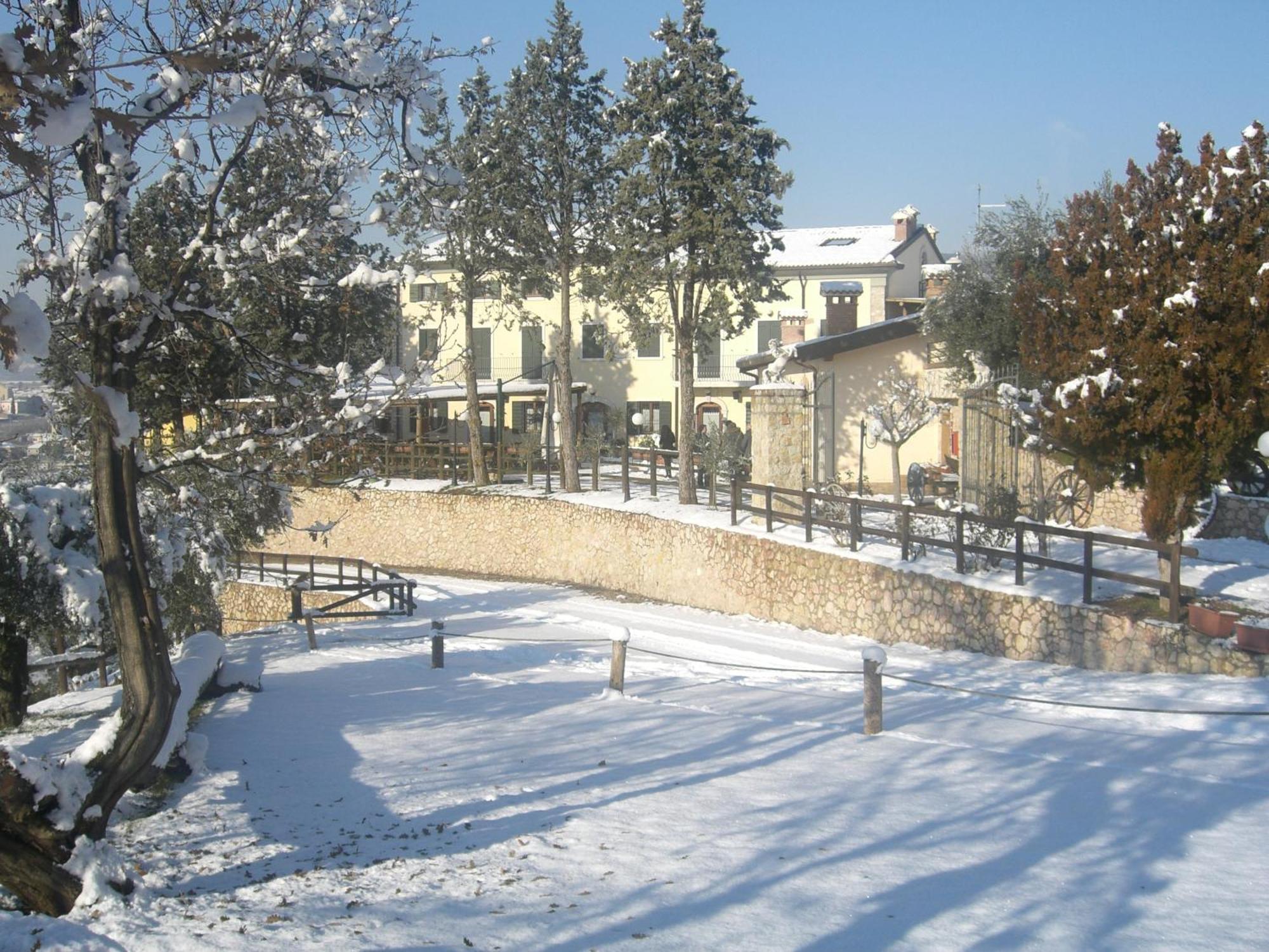 Sporting Hotel San Felice Illasi Екстер'єр фото